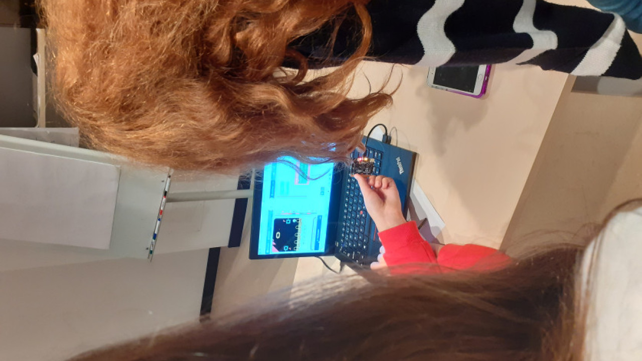 Robótica e Inteligencia Artificial en Secundaria 1