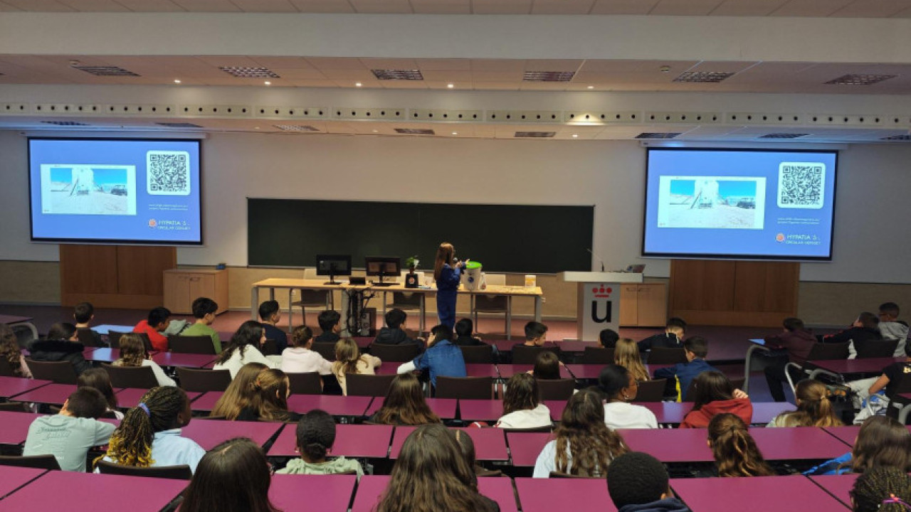 Hypatia's Circular Odyssey: Construyendo una misión sostenible y simulada a Marte